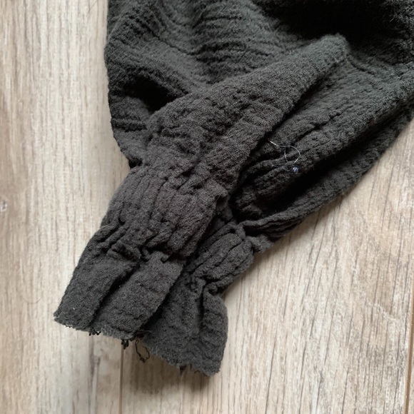 Puff Sleeve Top - Picture 4 of 5